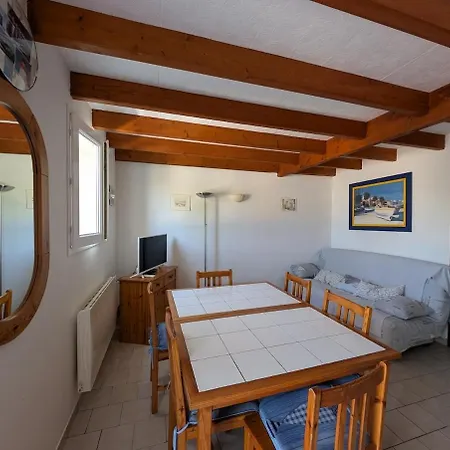 île Oléron La Cotinière 2 étoiles Pour 5 Personnes Hébergement de vacances *
