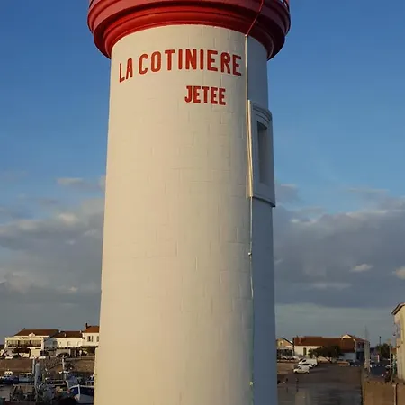 île Oléron La Cotinière 2 étoiles Pour 5 Personnes Hébergement de vacances